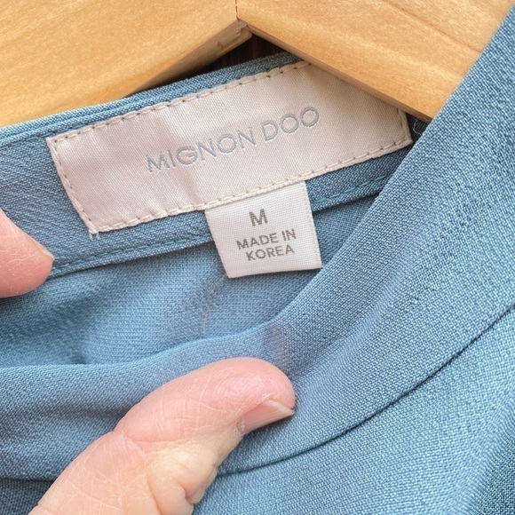 Anthropologie Mignon Doo Sleeveless Top with Flower Embellishment NWT Size M - Picture 6 of 11